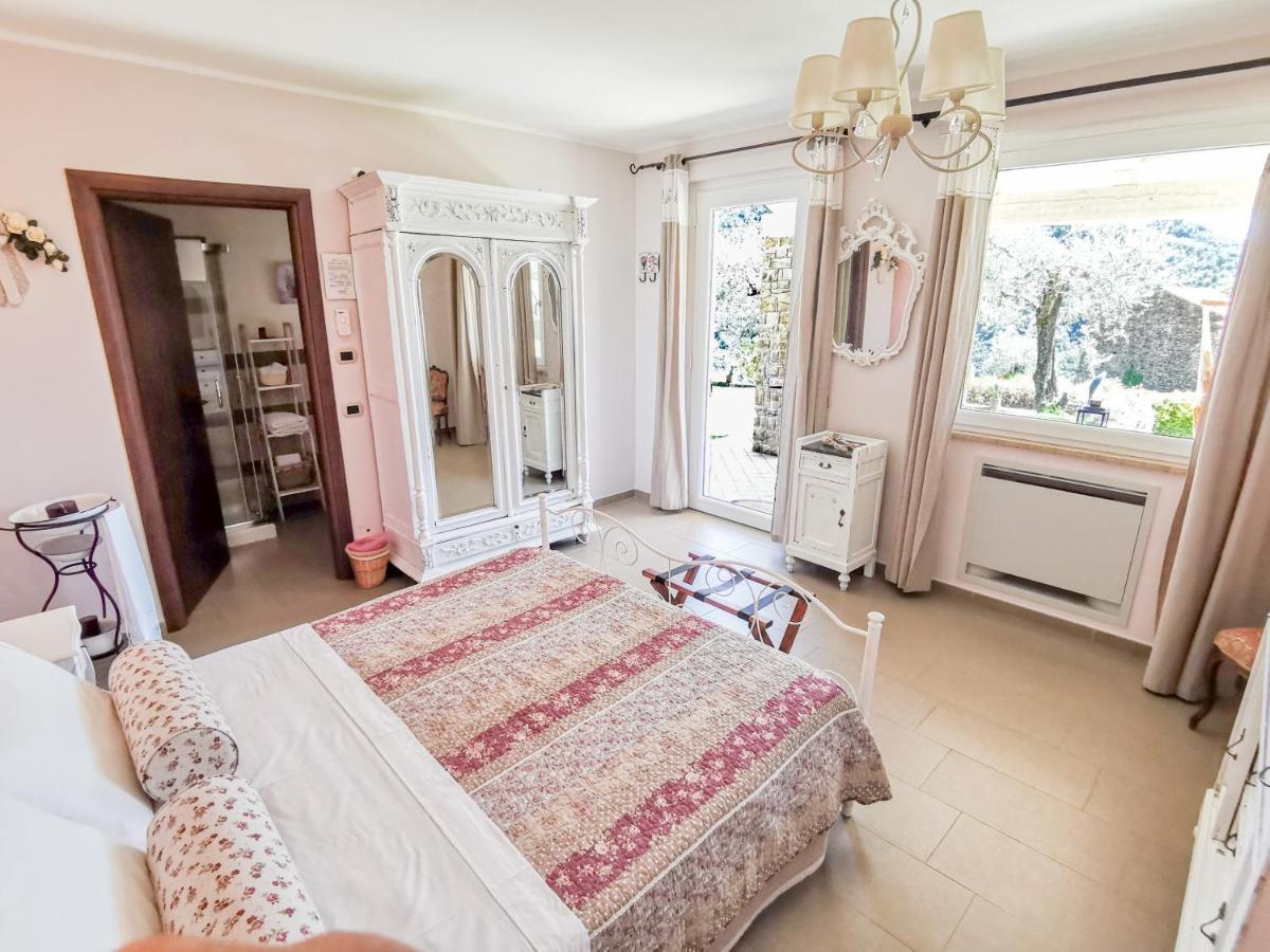 Bed and Breakfast La Cicala Stonata Dolceacqua Exterior foto
