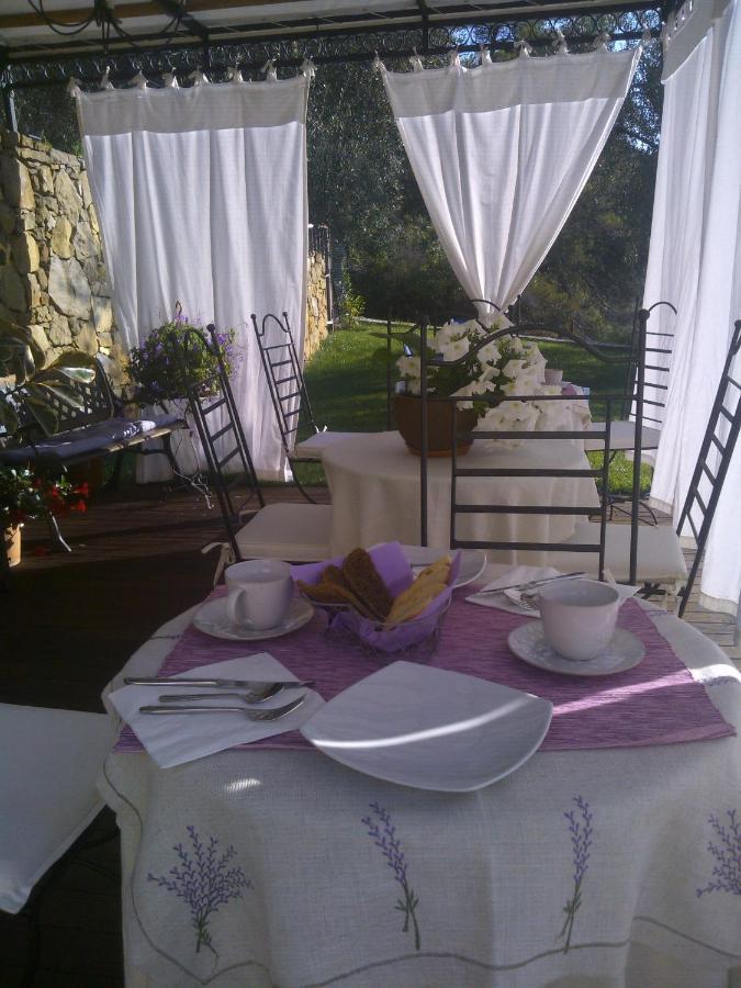 Bed and Breakfast La Cicala Stonata Dolceacqua Exterior foto